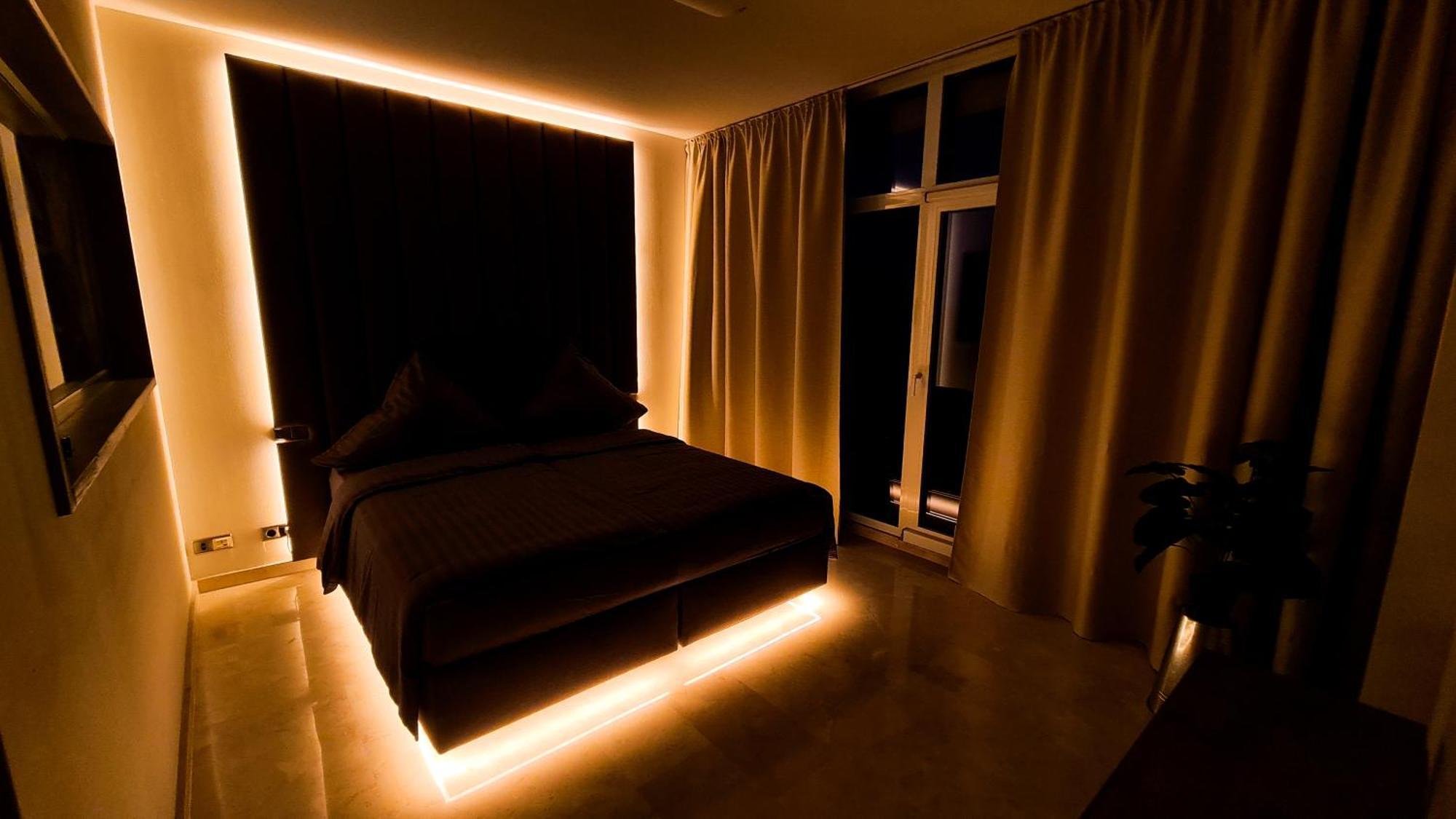 Deluxe Apartment Mit Sauna, Gehobene Ausstattung, Sydney Schwarzenbek Luaran gambar
